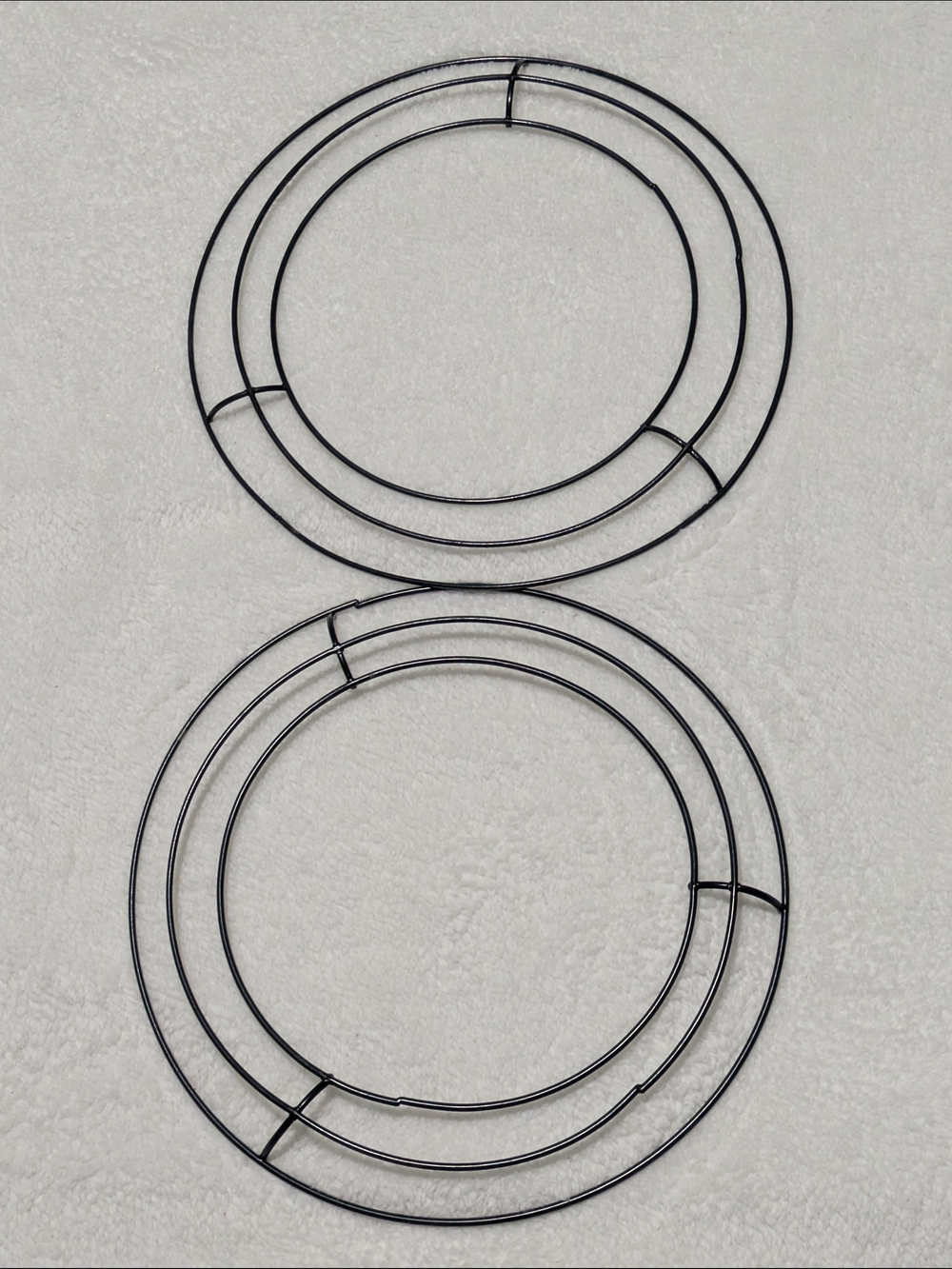 Floral Garden 2-Pack Round Metal Wire Wreath Frames - 3-Ring DIY Forms Open Box